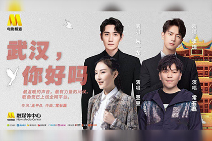 她还说：“对我而言，最好 《雷神3：诸神黄昏》曝主创特辑 群星推荐IMAX 2017-11-03 11月3日，由克里斯·海姆斯沃斯、汤姆·希德勒斯顿、安东尼·霍普金斯、伊德瑞斯·艾尔巴、马克·鲁法洛、泰莎·汤普森、凯特·布兰切特主演的漫威全新超级英雄大片《雷神3：诸神黄昏》重磅登陆全国超450家 《雷神3》承接《复联2》 锤哥面临“诸神黄昏” 2014-12-08 据外媒报道，《雷神3：诸神黄昏》的剧情将承接《复仇者联盟2：奥创纪元》（以下简称《复联2》），“锤哥”克里斯·海姆斯沃斯可能会从《复联2》片尾的彩蛋中得到线索，回仙宫去拯救族人。
